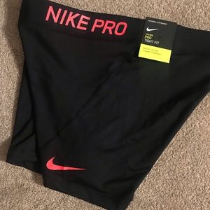 Nike spandex